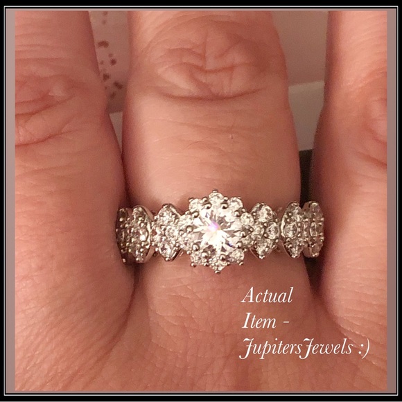 NEW 925 SILVER CLUSTER PAVE ENGAGEMENT SIMULATED DIAMOND RING - Picture 5 of 5